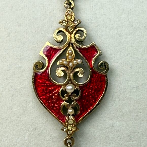 Vintage 70s Coro Red Enamel Gold Tone Pendant Necklace Romantic Goth Victorian - Picture 3 of 8